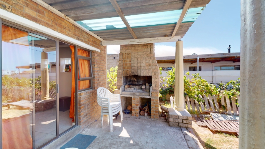 3 Bedroom Property for Sale in Croydon Western Cape